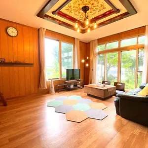 Manyi's Onsen House 天然温泉マンイの湯 別荘